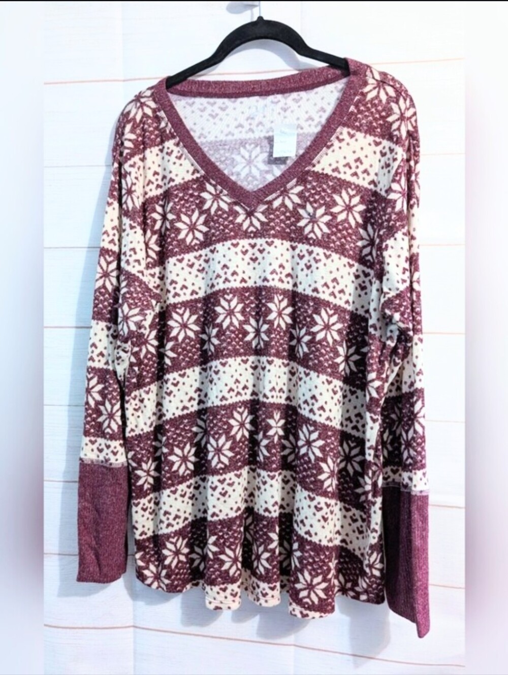 Maurices V-Neck Maroon and Cream Snowflake Super Soft Knit Sweater Size XXL